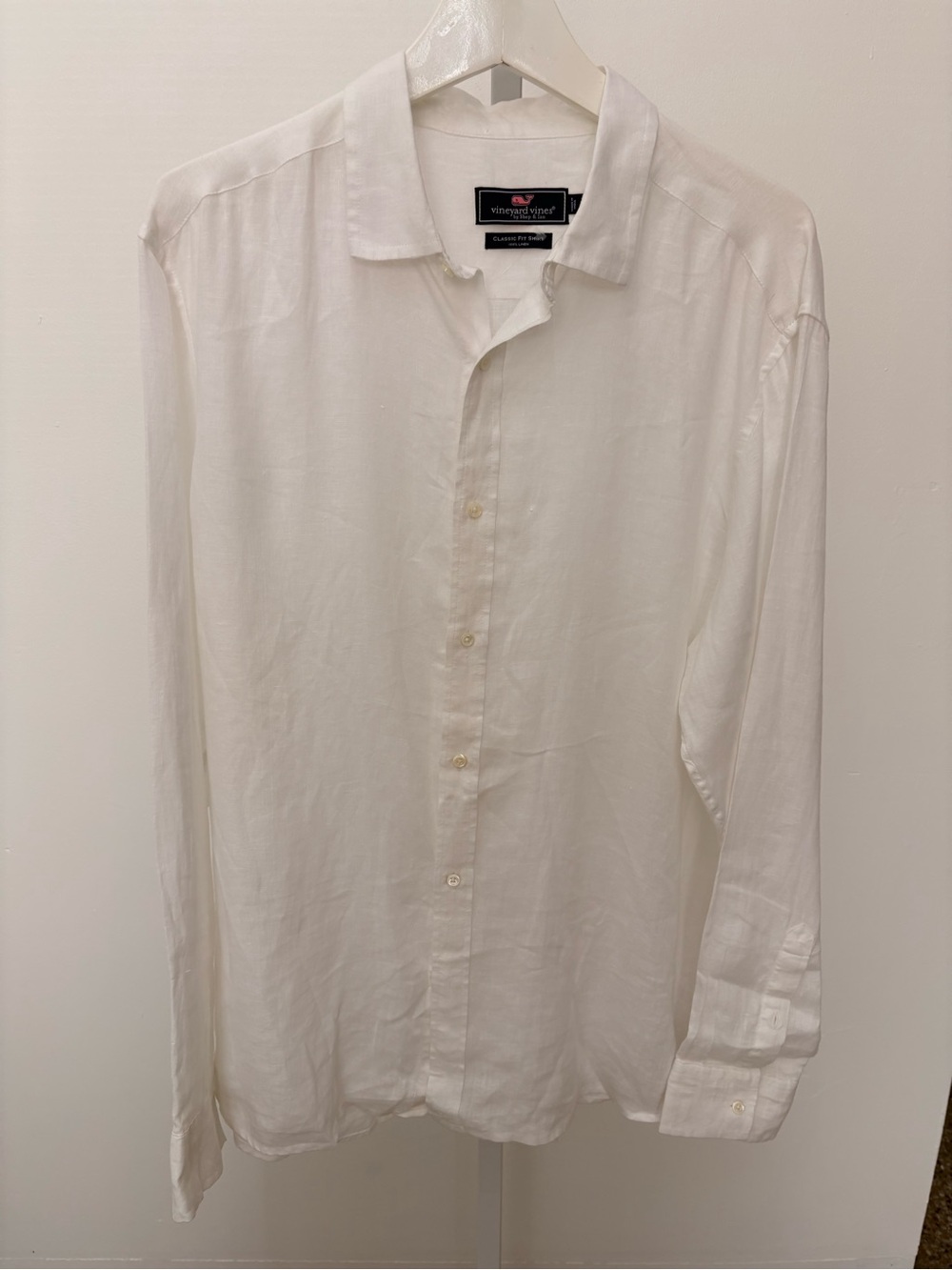 Vineyard Vines Men's White Casual Button-Down Shirt